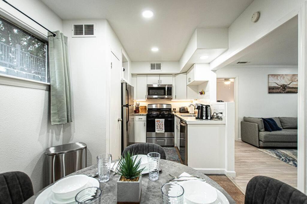 Downtown Austin Suite Retreat Esterno foto